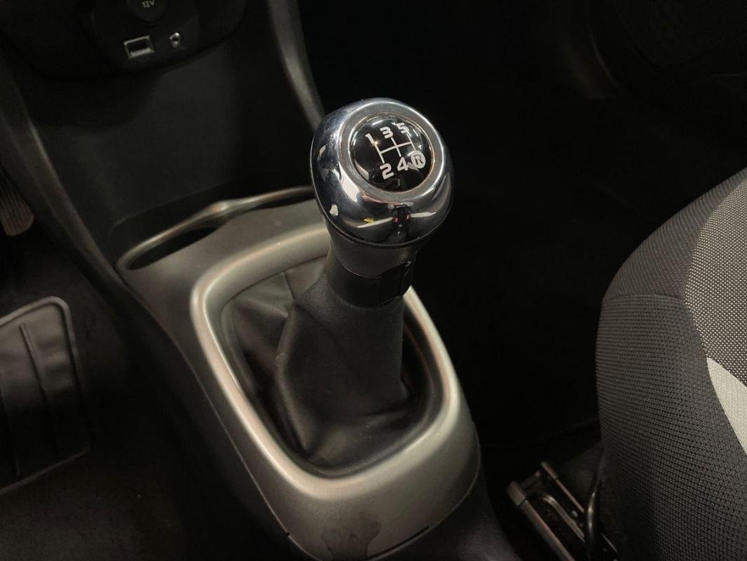 Toyota Aygo - Photo 11