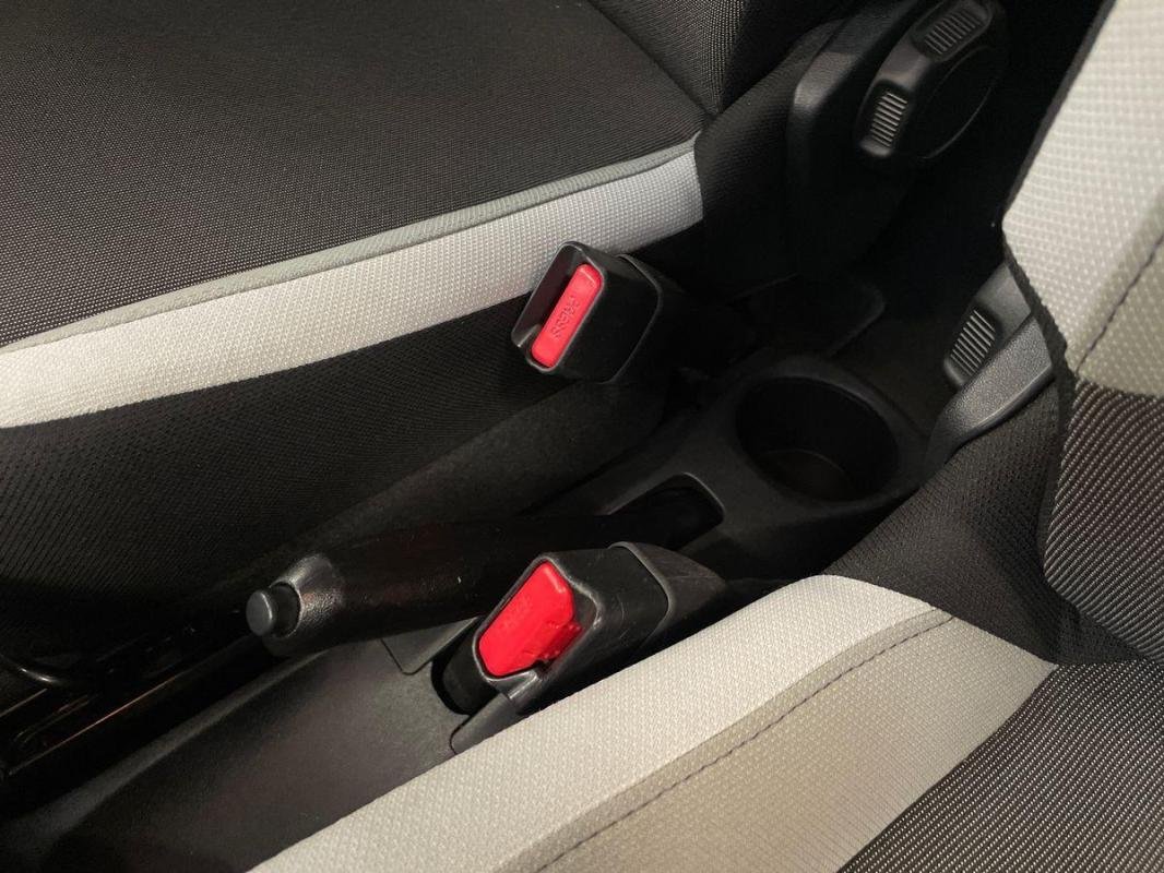 Toyota Aygo - Photo 12