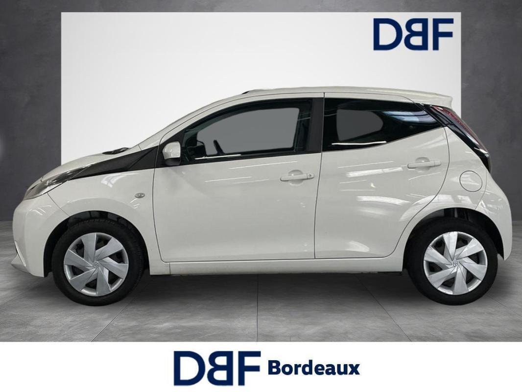 Toyota Aygo - Photo 2