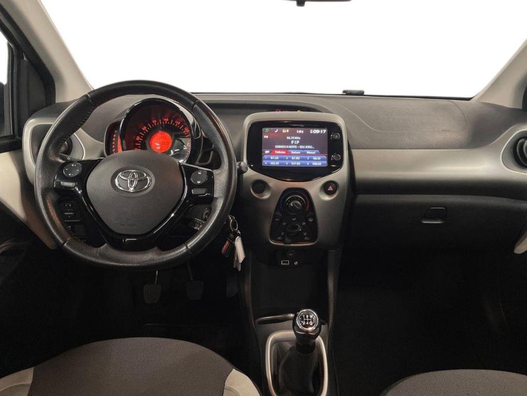 Toyota Aygo - Photo 8
