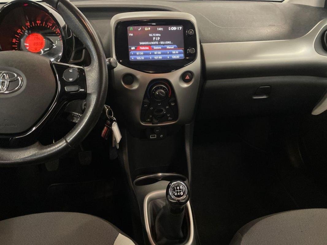 Toyota Aygo - Photo 10