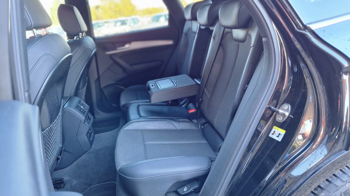 Audi Q5 - Photo 13