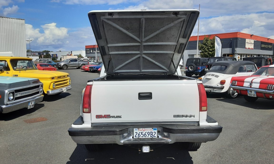GMC Sierra - Photo 4