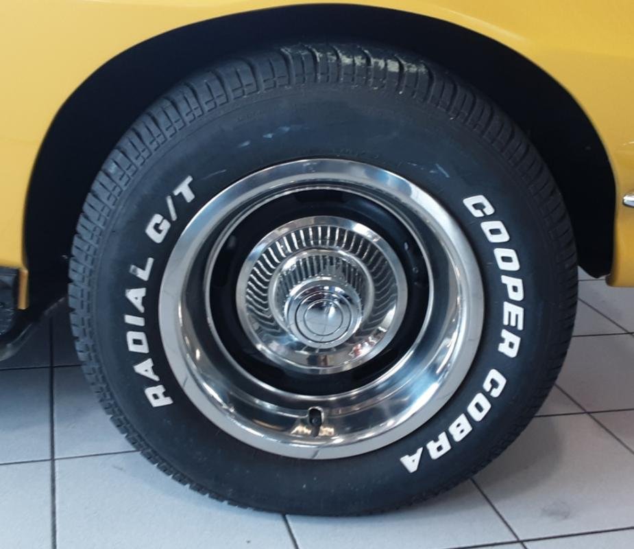 Chevrolet Corvette - Photo 18