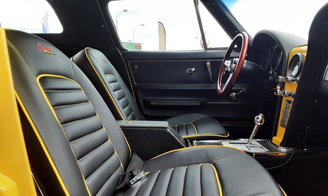 Chevrolet Corvette - Photo 29