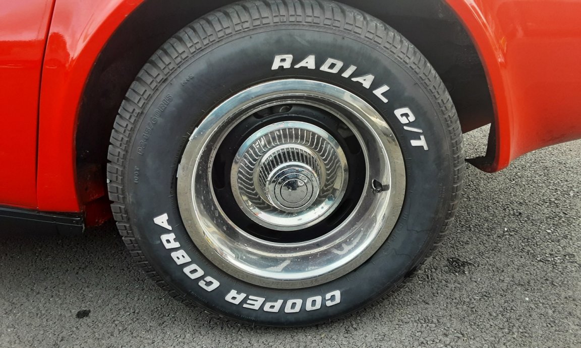 Chevrolet Corvette - Photo 17