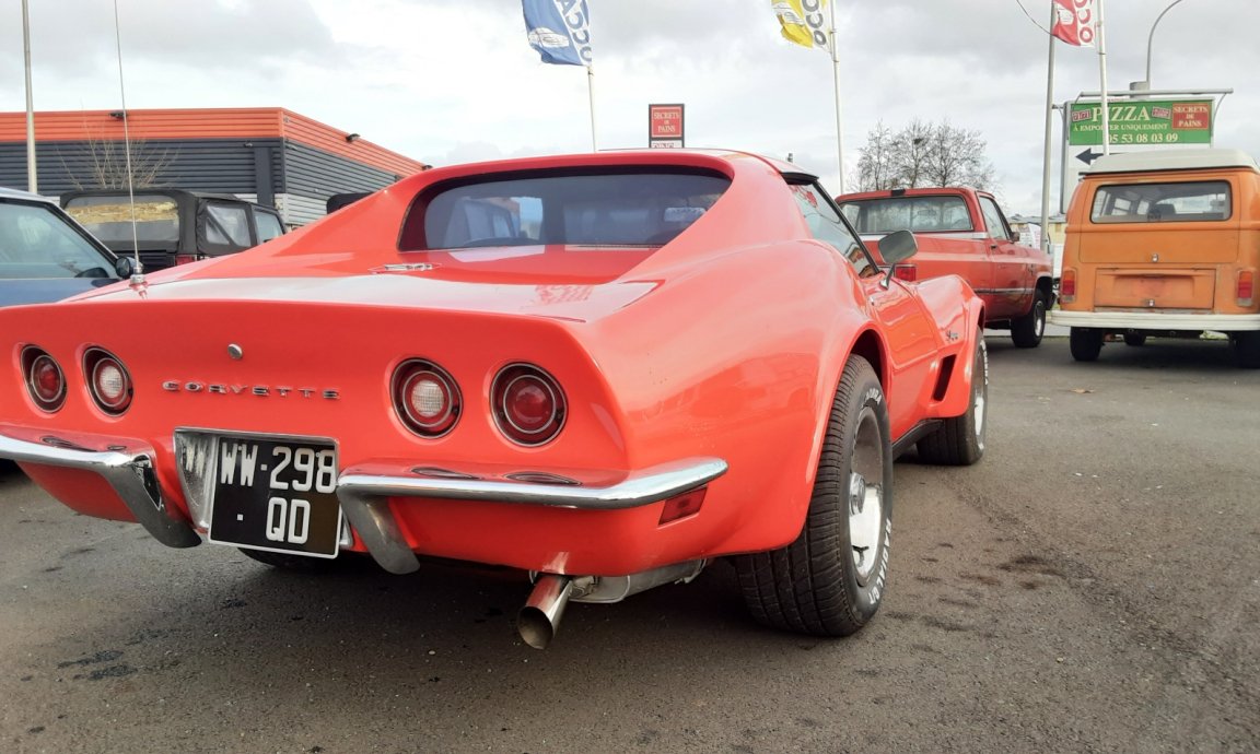 Chevrolet Corvette - Photo 24