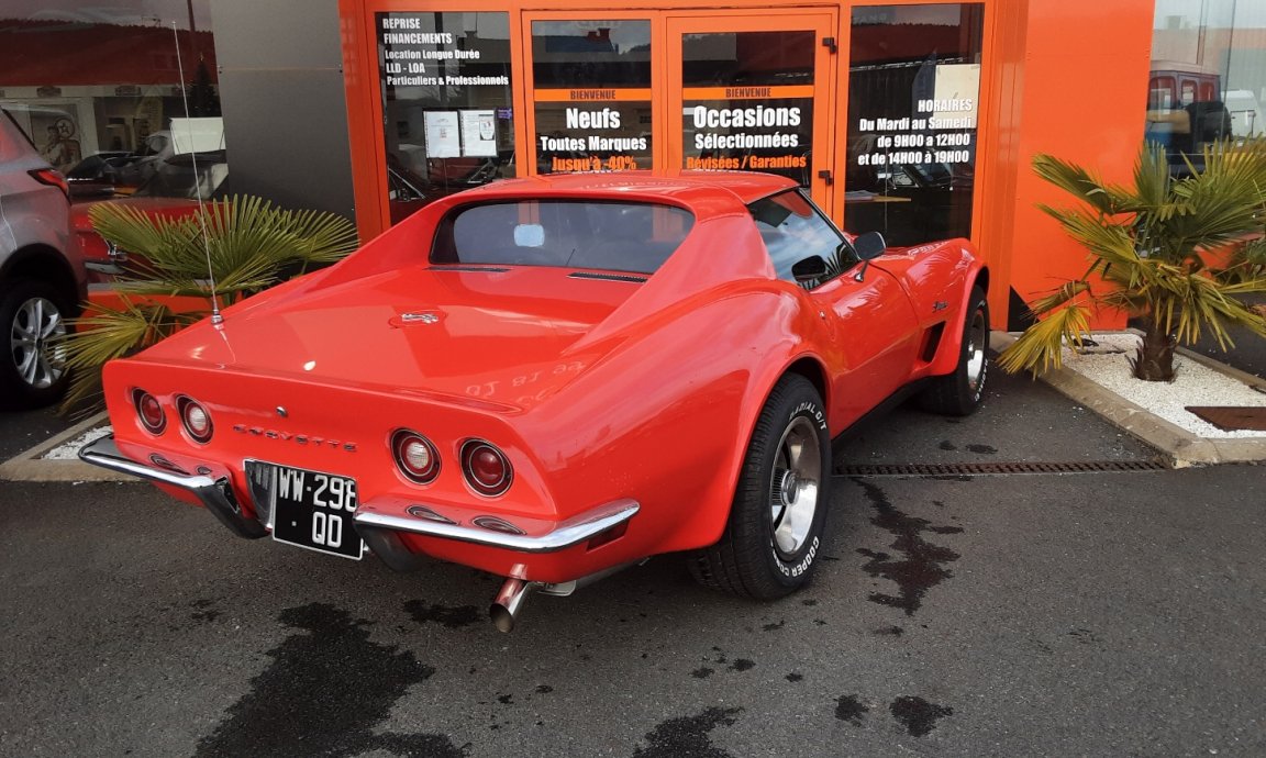 Chevrolet Corvette - Photo 3