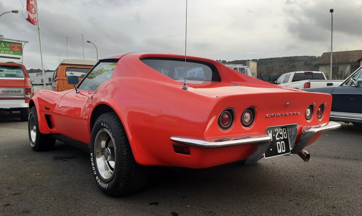 Chevrolet Corvette - Photo 9