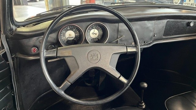 Volkswagen Karmann Ghia - Photo 7