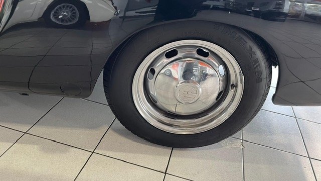Volkswagen Karmann Ghia - Photo 10