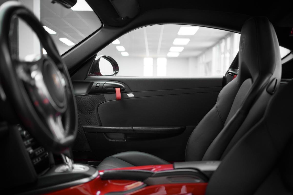 Porsche Cayman - Photo 25
