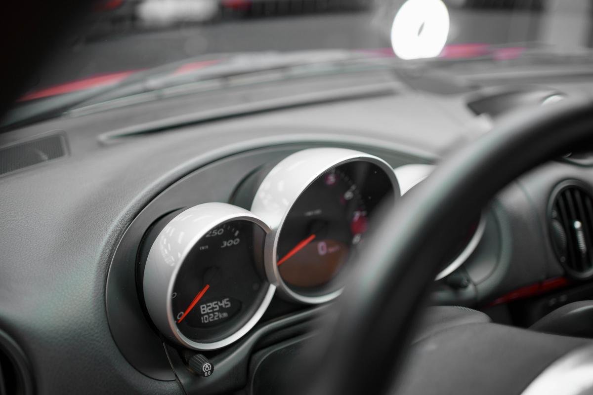 Porsche Cayman - Photo 30