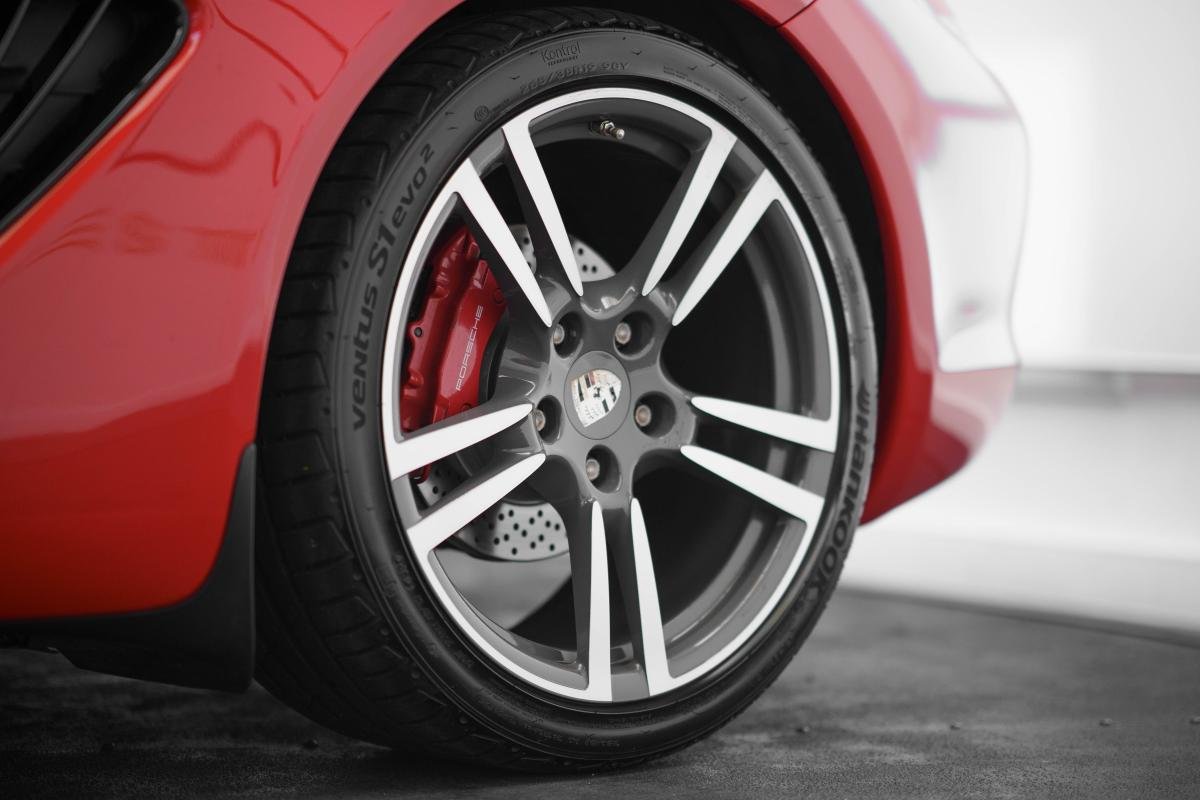 Porsche Cayman - Photo 8
