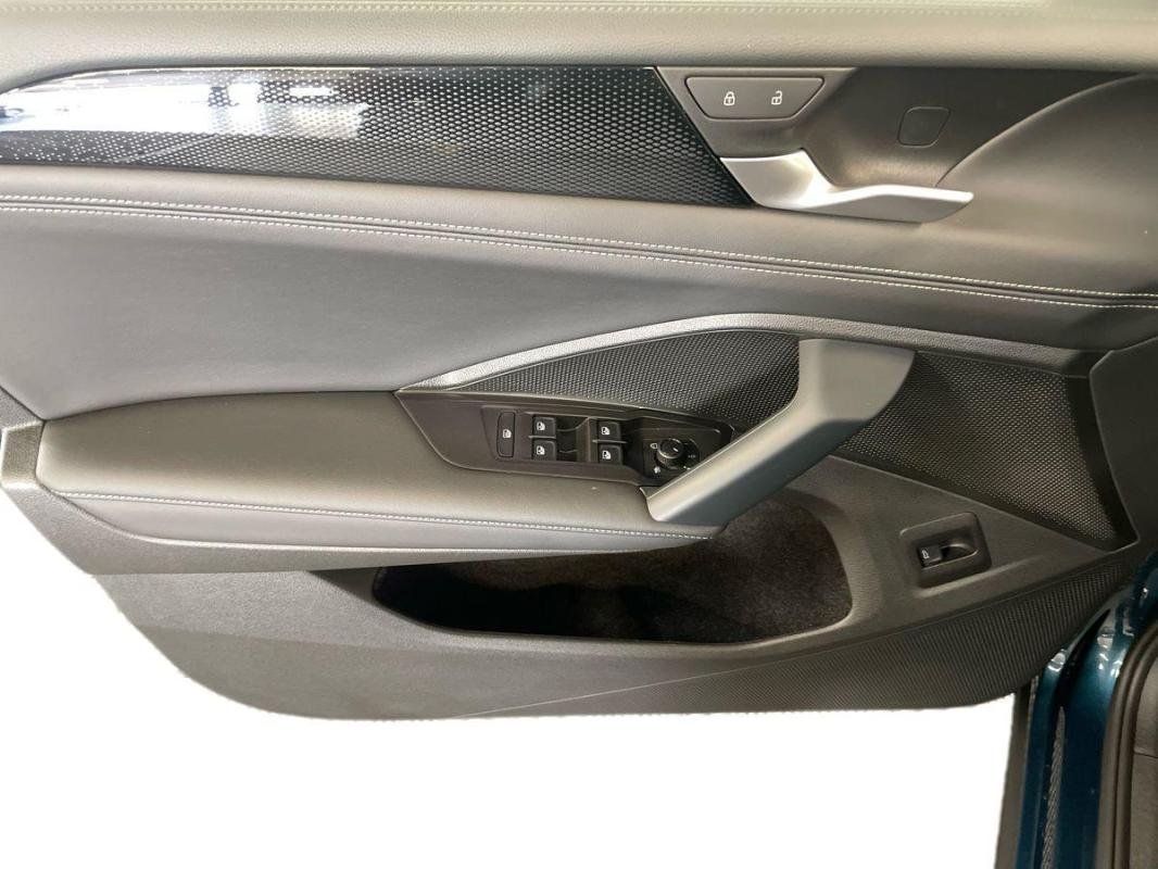 Volkswagen Tiguan - Photo 15