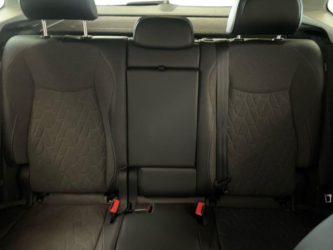 Volkswagen Tiguan - Photo 22
