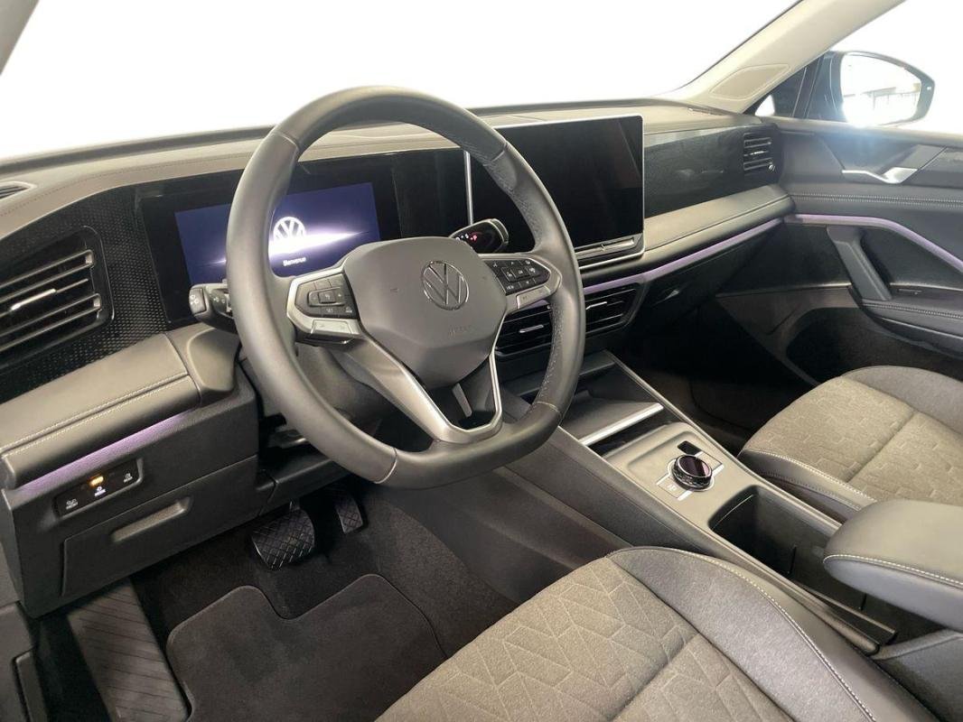 Volkswagen Tiguan - Photo 9
