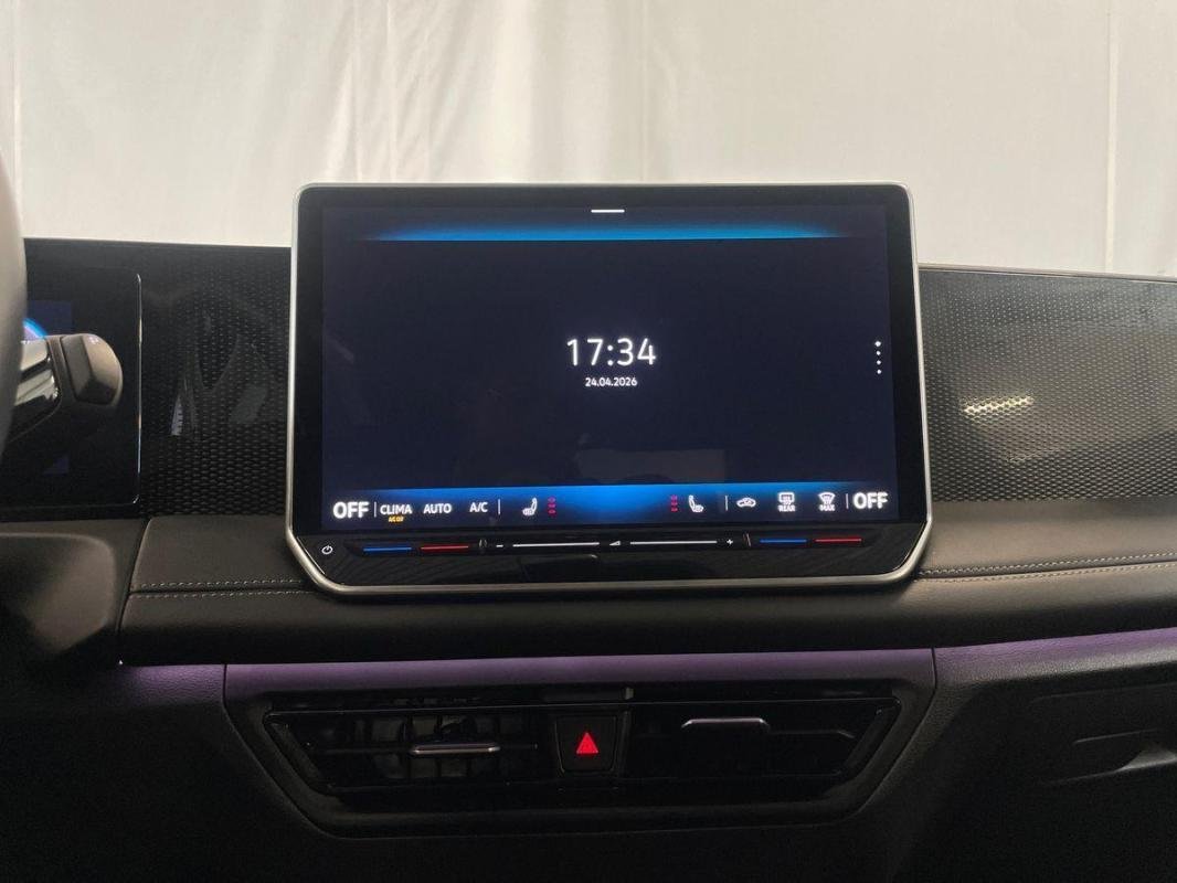 Volkswagen Tiguan - Photo 10