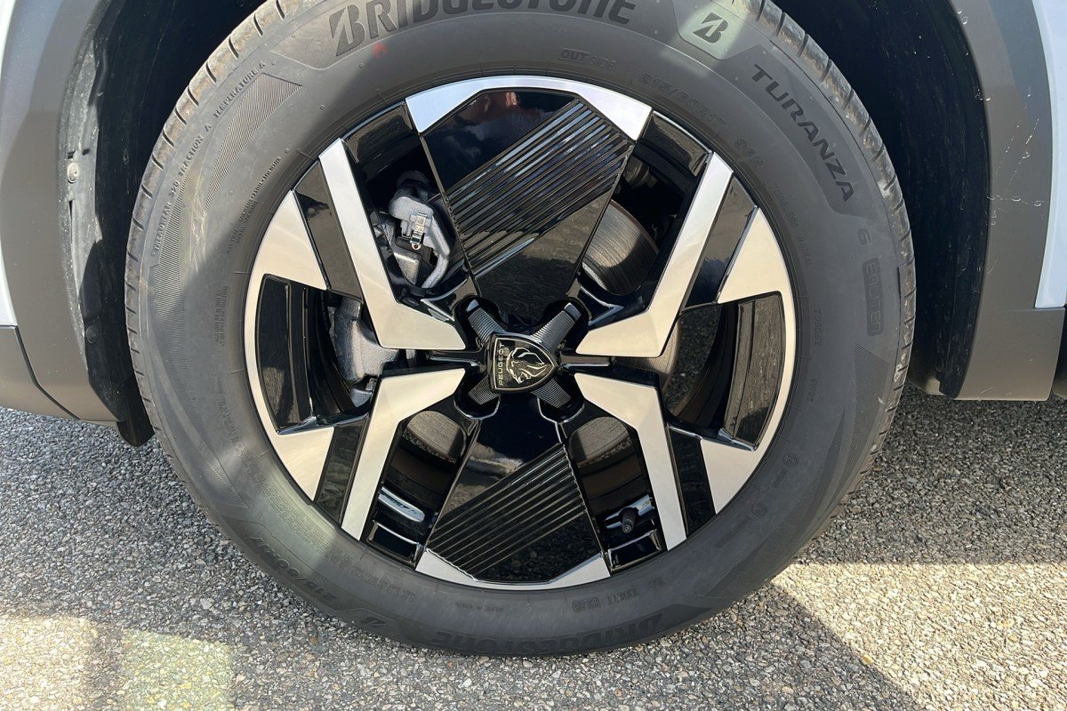 Peugeot 2008 - Photo 13