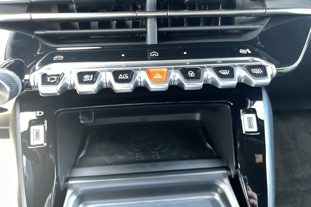 Peugeot 2008 - Photo 21
