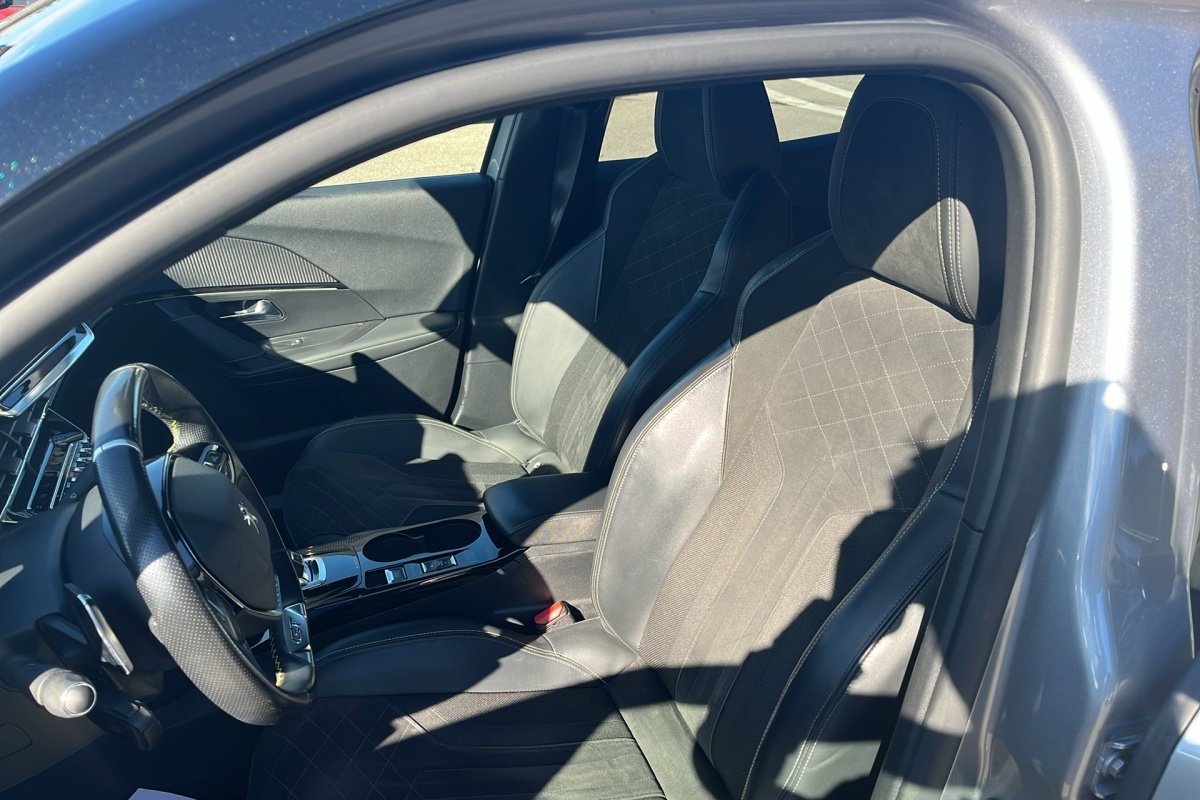 Peugeot 2008 - Photo 11