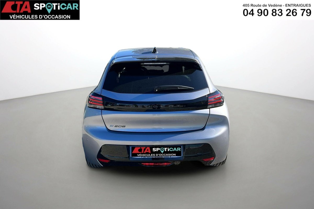 Peugeot E-208 - Photo 5