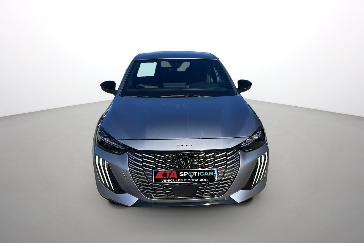 Peugeot 208 - Photo 2