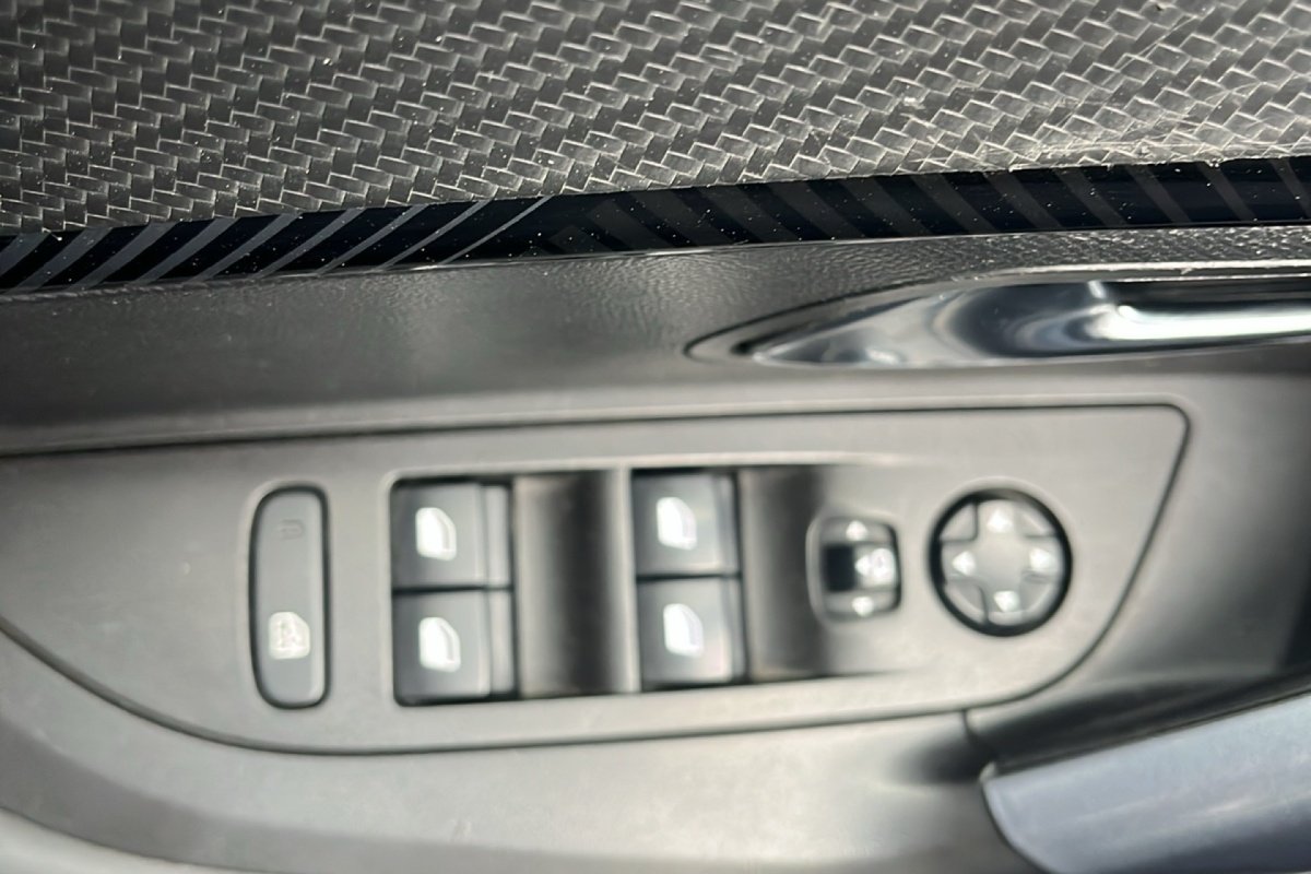 Peugeot 2008 - Photo 29