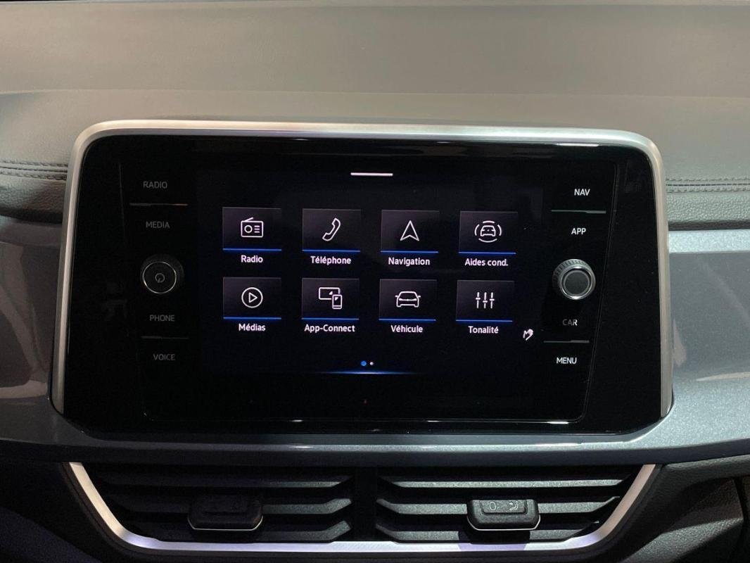 Volkswagen T-Roc - Photo 16