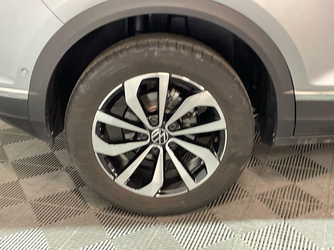 Volkswagen T-Roc - Photo 28