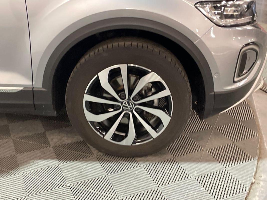 Volkswagen T-Roc - Photo 29
