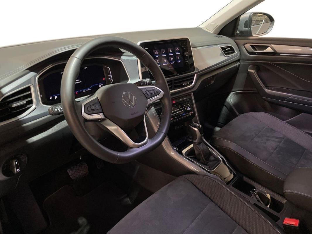 Volkswagen T-Roc - Photo 9
