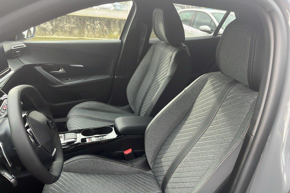 Peugeot 2008 - Photo 11