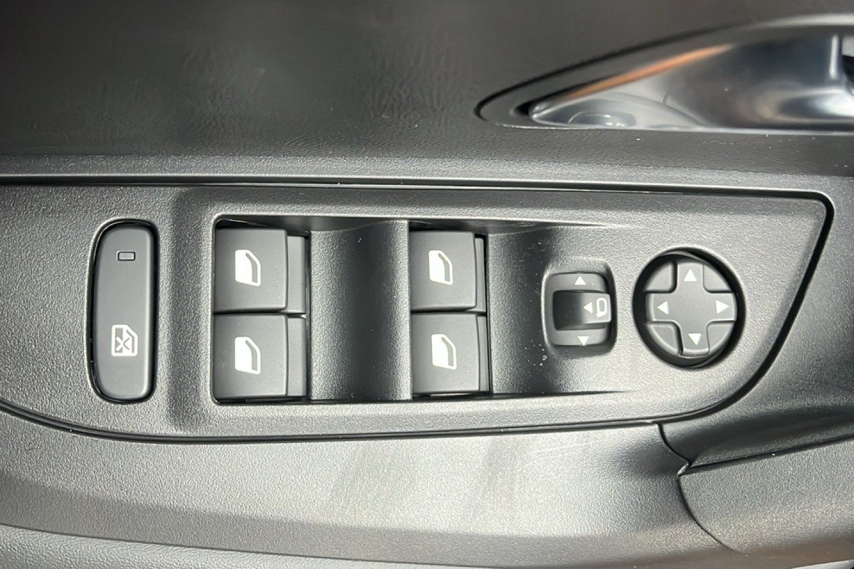 Peugeot 2008 - Photo 25