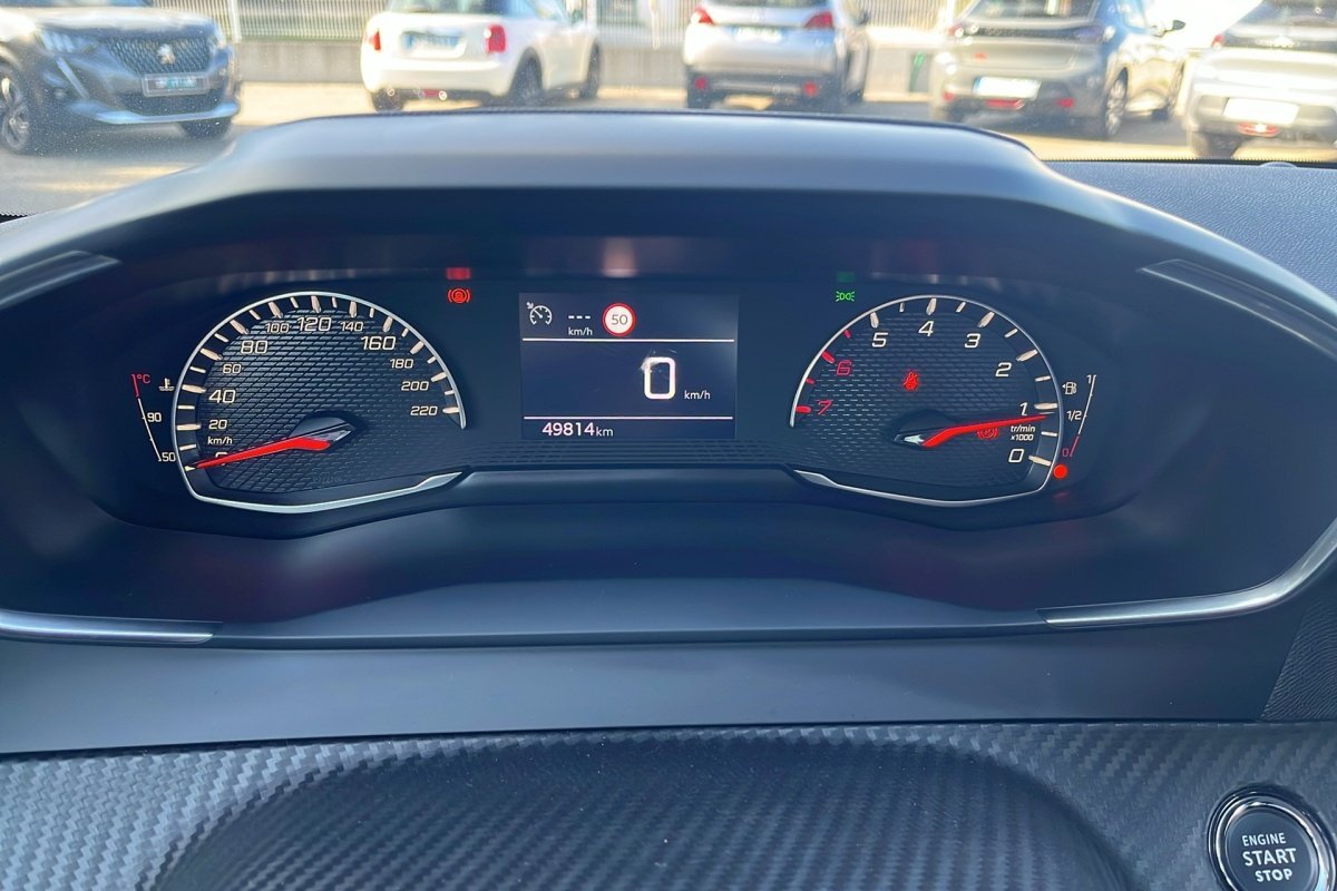 Peugeot 208 - Photo 14