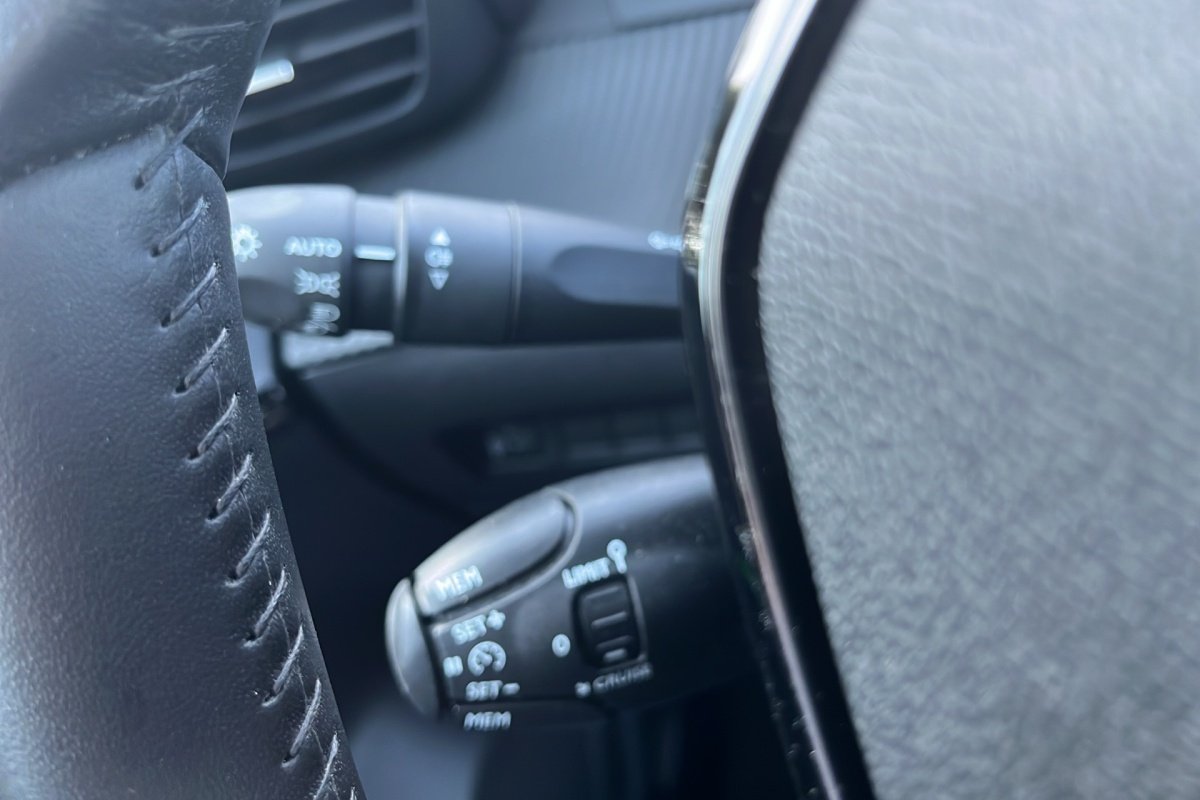 Peugeot 208 - Photo 23