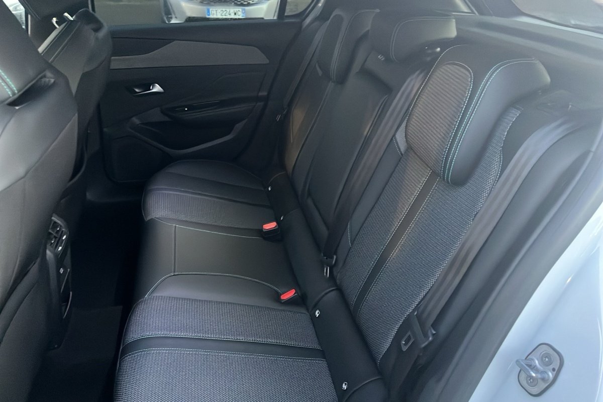 Peugeot 308 - Photo 12