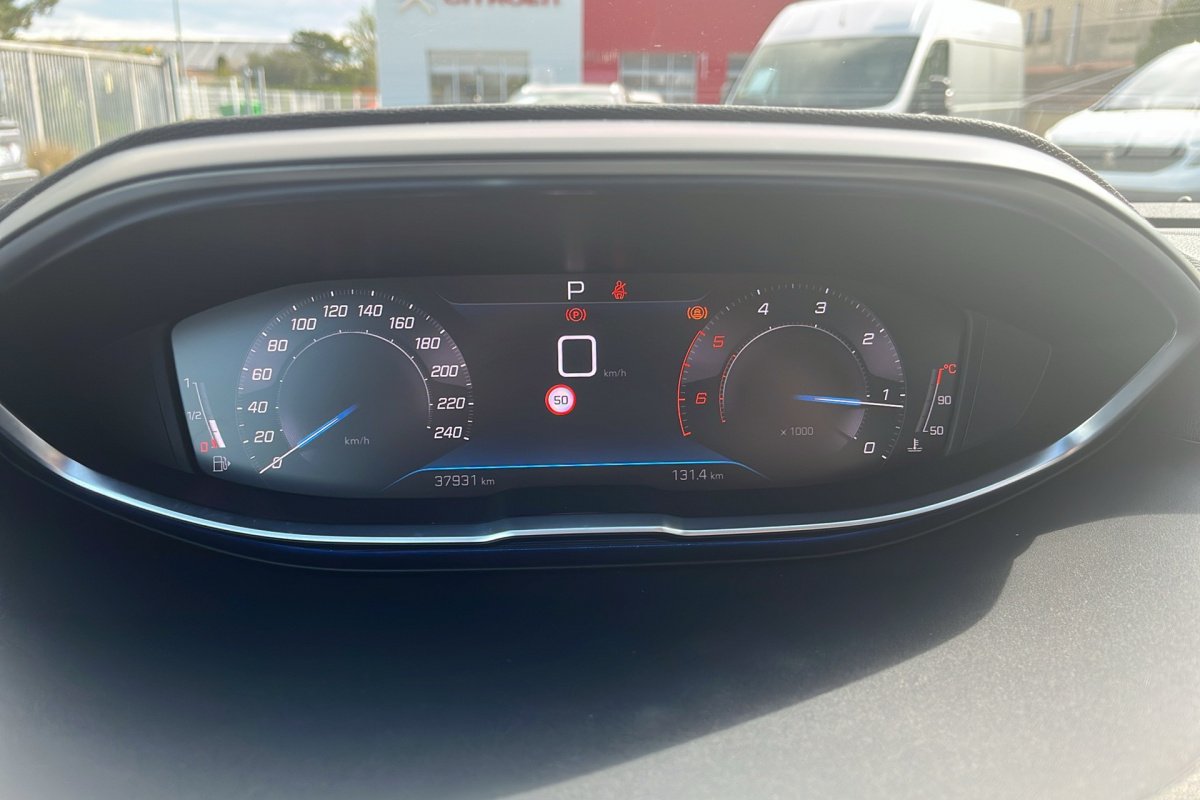 Peugeot 3008 - Photo 14