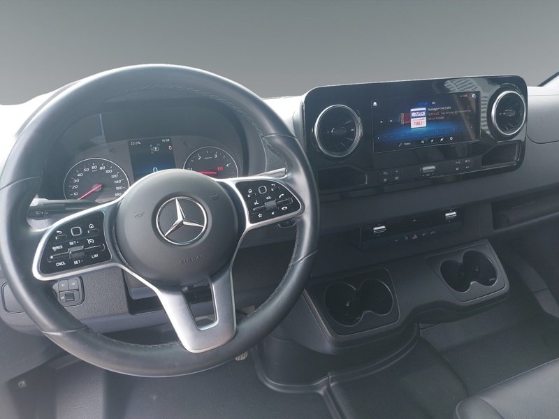 Mercedes Sprinter - Photo 10