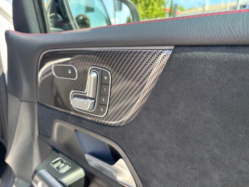 Mercedes GLB - Photo 15
