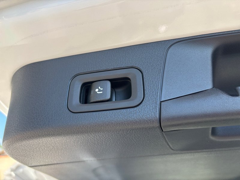 Mercedes GLB - Photo 28