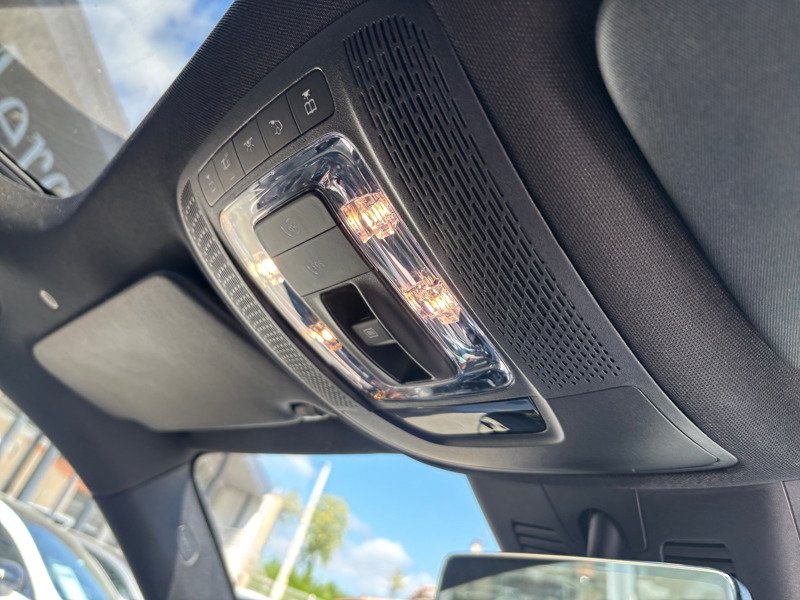 Mercedes GLB - Photo 30