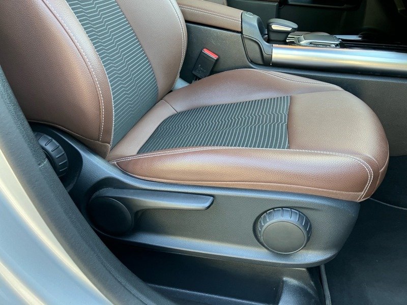 Mercedes Gla - Photo 16