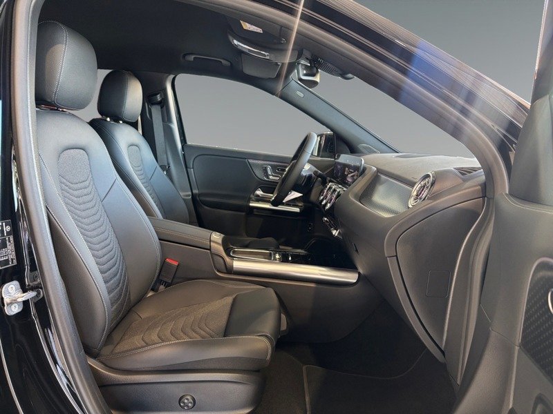 Mercedes EQA - Photo 15