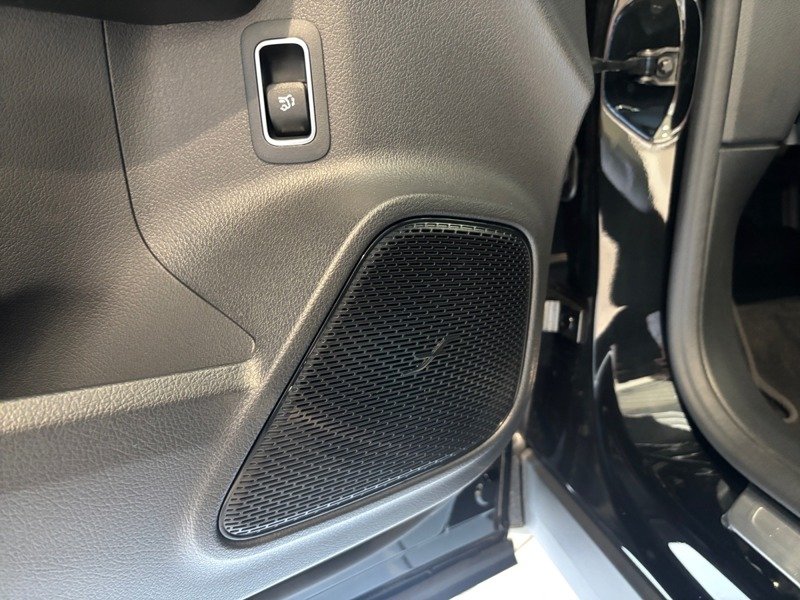 Mercedes EQA - Photo 21