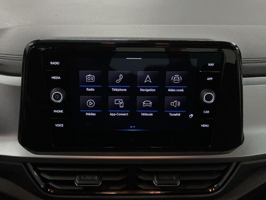 Volkswagen T-Roc - Photo 16