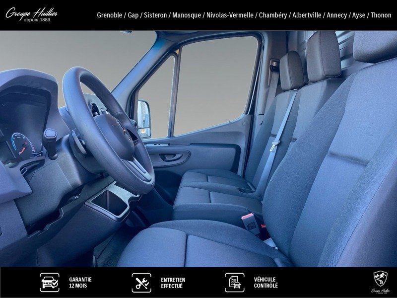 Mercedes Sprinter - Photo 23