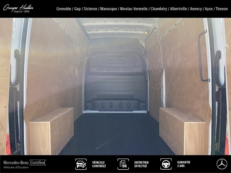 Mercedes Sprinter - Photo 10