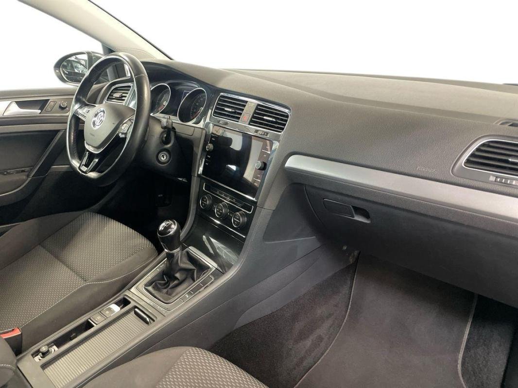 Volkswagen Golf SW - Photo 13