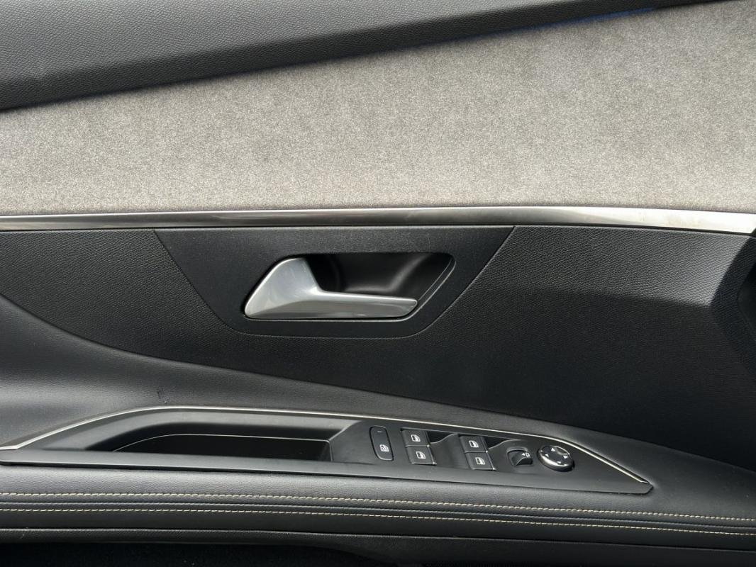 Peugeot 3008 - Photo 21